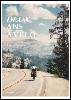 Deux ans à vélo